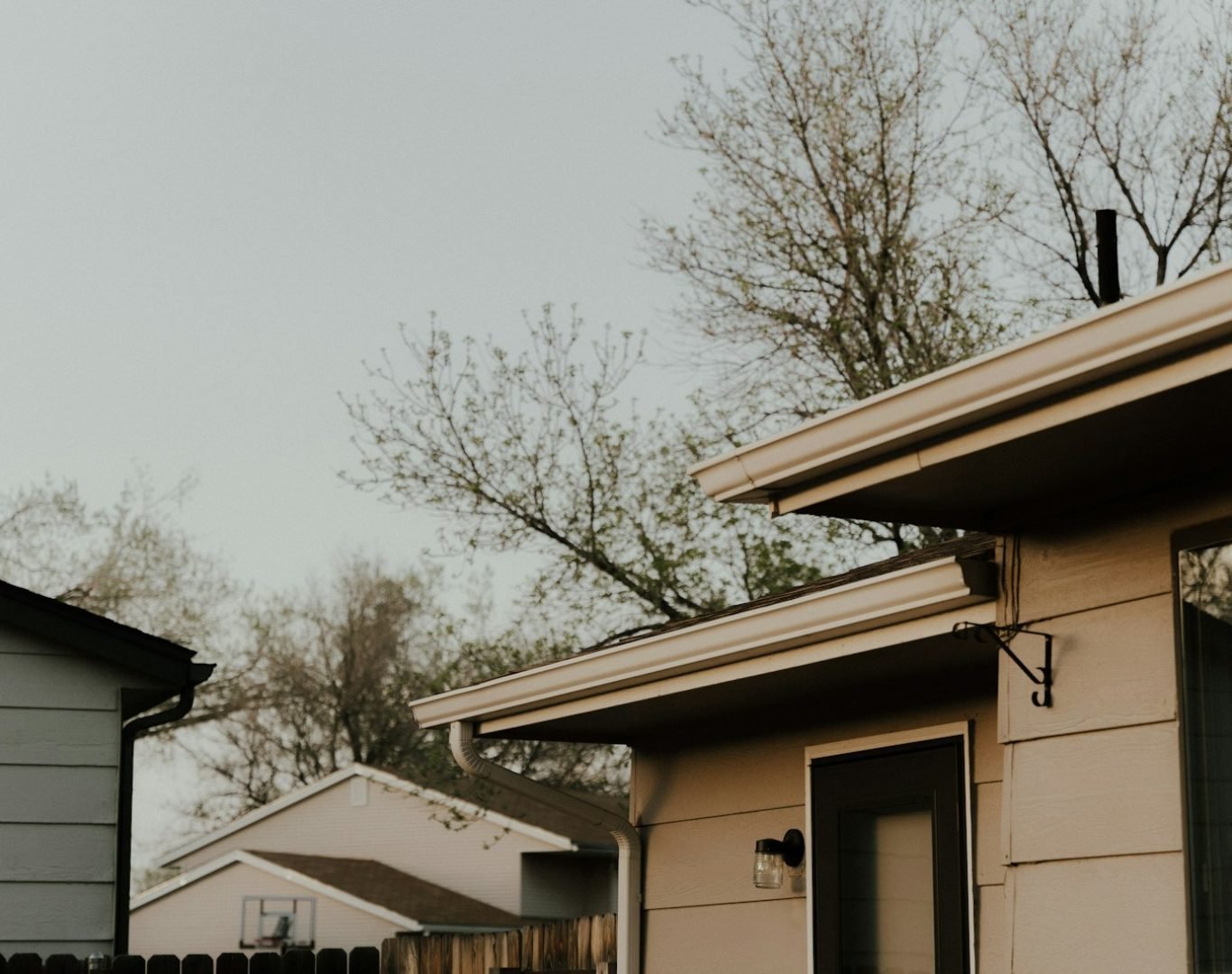 Professional gutter installation in White House TN